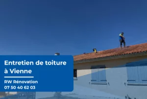 Entretien toiture Vienne réalisé par des professionnels RW Rénovation sur une maison à Vienne, avec nettoyage et sécurisation de la couverture.